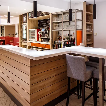 - South, An Ihg 4* Dresden