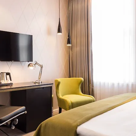 - Am Zwinger By Ihg Hotel 4*