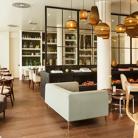 - Am Zwinger By Ihg Dresda