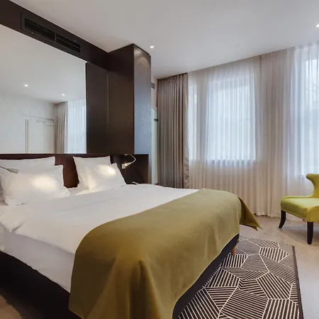 - Am Zwinger By Ihg Hotel 4*