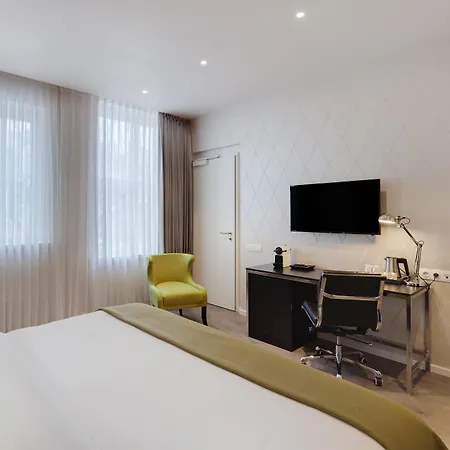 - Am Zwinger By Ihg Hotel Dresda