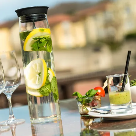 Radisson Blu Park & Conference Centre Hotel 4*