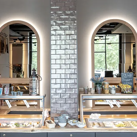 מלון Indigo - Wettiner Platz By Ihg 4*