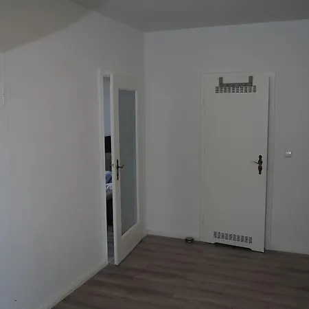 3-raum Wohnung, Fuer Monteure *