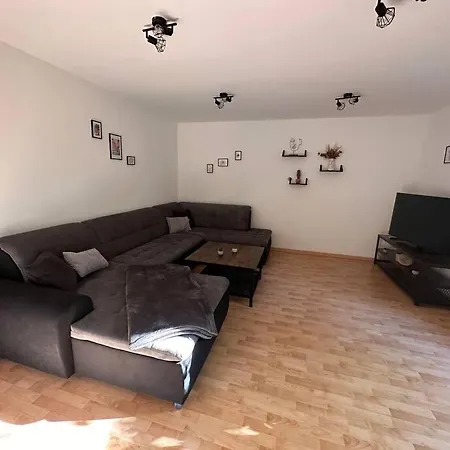 Neu* 4+1 Personen, Zentrumsnah,ebk, Stellplatz Dresden