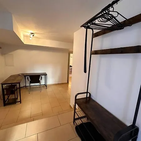 Neu* 4+1 Personen, Zentrumsnah,ebk, Stellplatz Apartment Dresden
