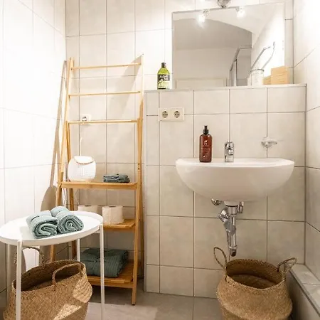Toni Charming Im Idyllischem Villenviertel Mit Netflix * Dresden