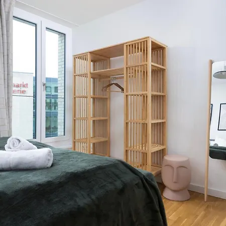 Spaciousliving Zwinger View - Citycenter - Free Parking - 65m2 Apartment
