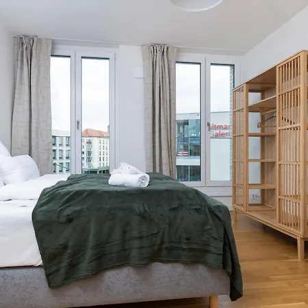 Spaciousliving Zwinger View - Citycenter - Free Parking - 65m2 Apartment *