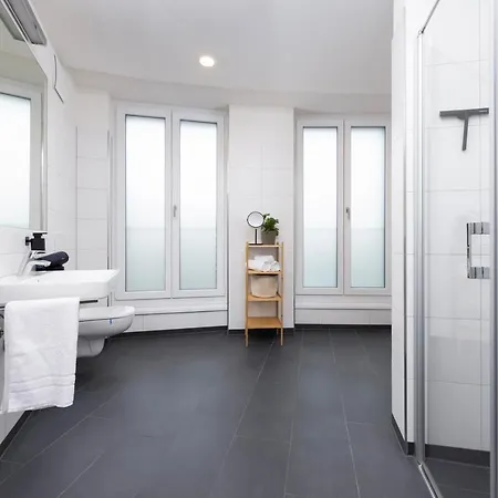 Spaciousliving Zwinger View - Citycenter - Free Parking - 65m2 * Dresden