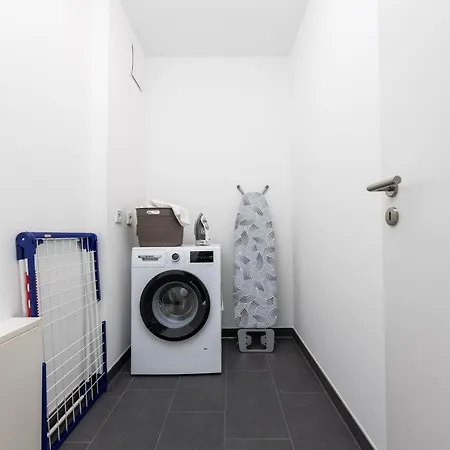 Apartment Spaciousliving Zwinger View - Citycenter - Free Parking - 65m2 *