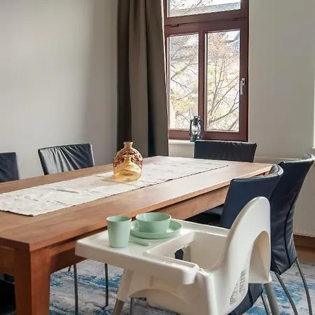 Grosse Familienfreundliche In * Dresden