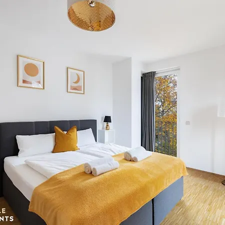 Apartment Pineapple Zwinger Viii - 85 Qm - 1x Free Parking Dresden