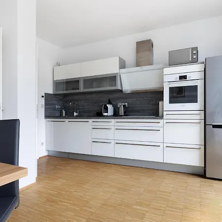 Pineapple Zwinger Viii - 85 Qm - 1x Free Parking * Dresden