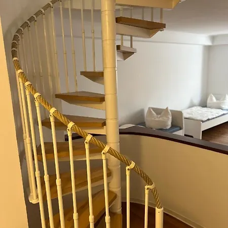 Gogh Apartment *