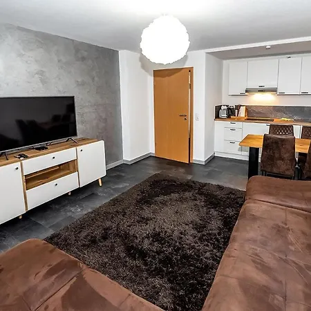 Apartment 2og Links *