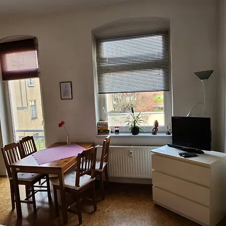 Konukevi Ole 2*