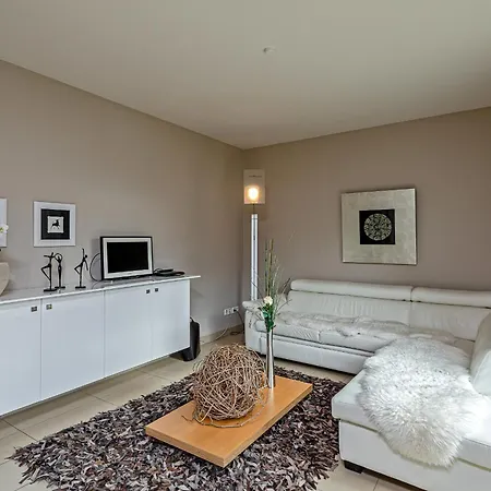 Quartier L Apartment