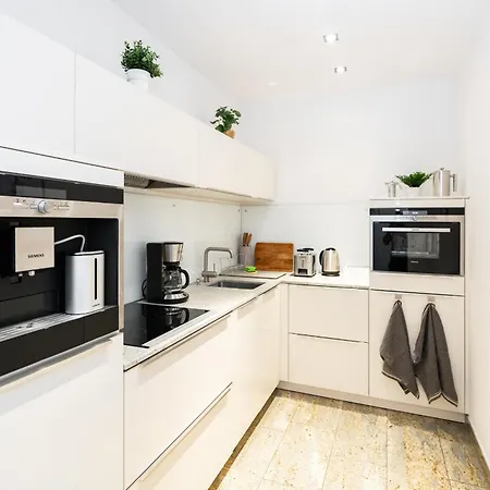 Apartment Global Living - Design I Center I Balcony I Smart-tv I Kitchen I Dresden