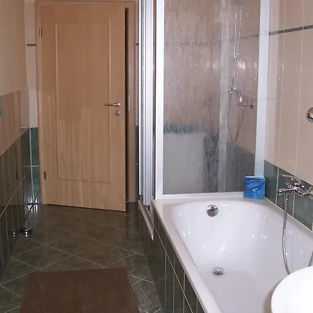 Am Schunckpark Apartment *