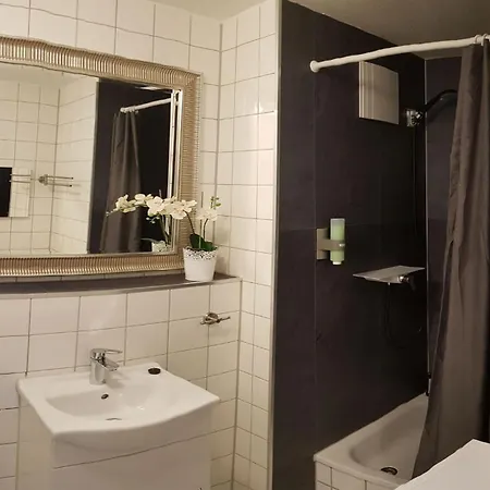 2,4,5,6 Altstadt - Am Grossen Garten Apartment *