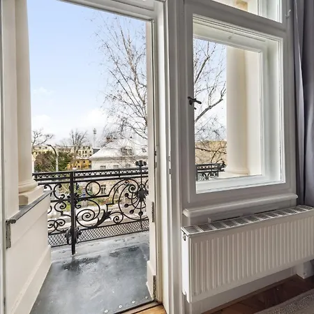 Aparthotel Limehome Antonstraße 3*