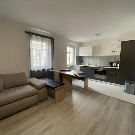 Buergerstrasse 47 60q.m Apartment *