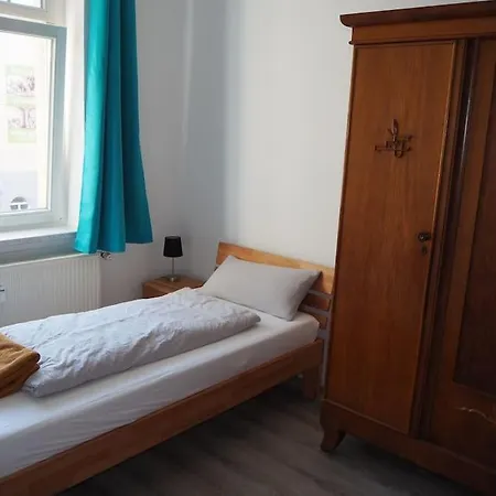 Apartment 3-raum Wohnung, Ideal Fuer Monteure Und Gruppen