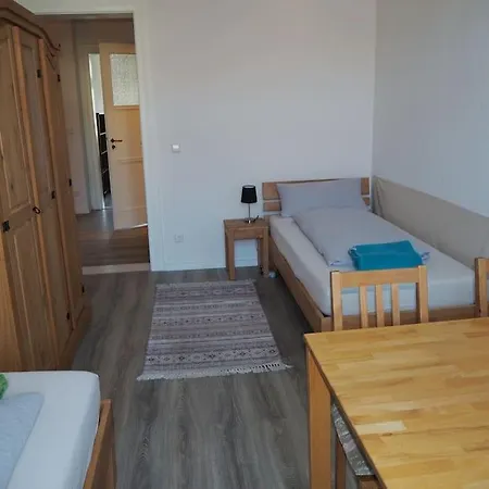 3-raum Wohnung, Ideal Fuer Monteure Und Gruppen Dresden