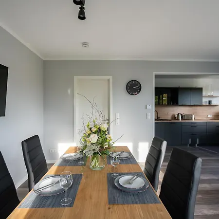 Apartment Cozy Dream Mit Terrasse Und Parkplatz - 90m² *