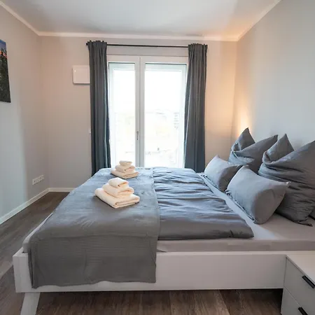 Cozy Dream Mit Terrasse Und Parkplatz - 90m² Apartment