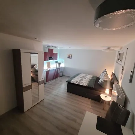 公寓 Oder Dresden-neustadt Inkl Parkplatz Mit Balkon Oder Terrasse *