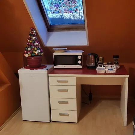 Pavillon Guest house *