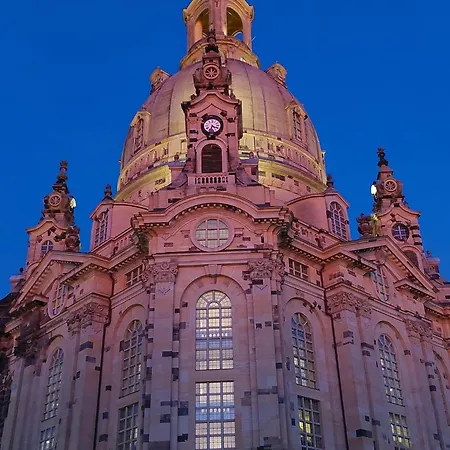 Villarina Dresden