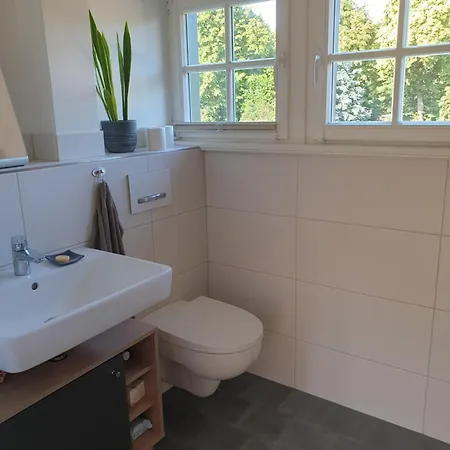 Denkmal-ferienhaus In Dresden-hellerau Mit Sauna Und Kamin Ferienhaus *