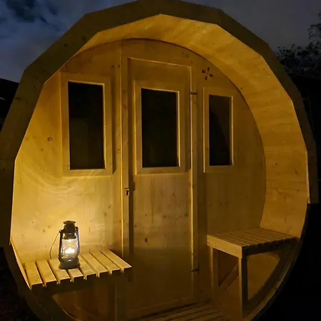 Denkmal-ferienhaus In Dresden-hellerau Mit Sauna Und Kamin * Dresden