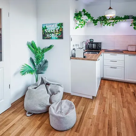 Apartment Nagelneues In Der Hafencity An Der Elbe