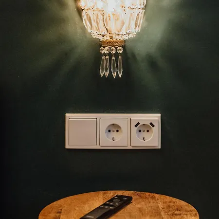 Bestlage Im Hechtviertel & Frisch Saniert Apartment Dresden