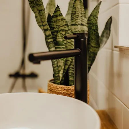 Apartment Bestlage Im Hechtviertel & Frisch Saniert