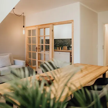 Apartment Bestlage Im Hechtviertel & Frisch Saniert Dresden