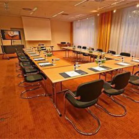 Hotel Courtyard By Marriott Dresden