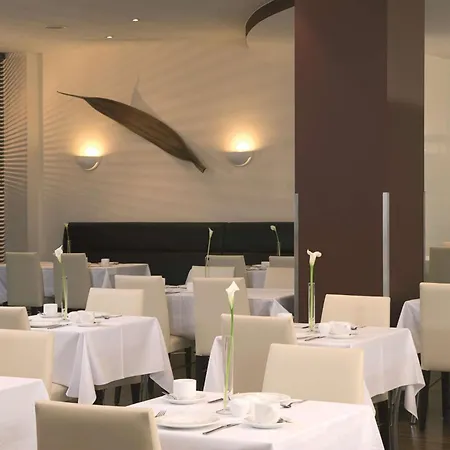 Nh Neustadt Hotel Drezno