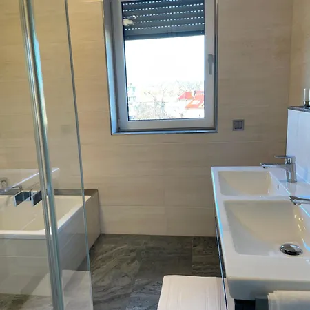 Luxury/urban Penthouse Apartment Dresden