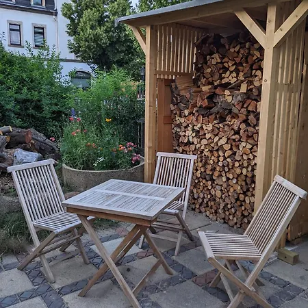 In Quiet Quarter, 20 Min To Center Apartment *
