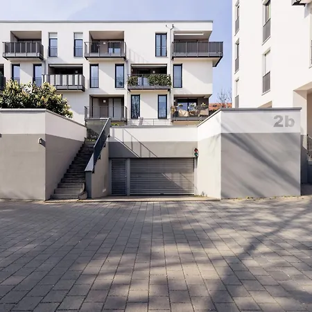Apartment New! Pineapple Zwinger V