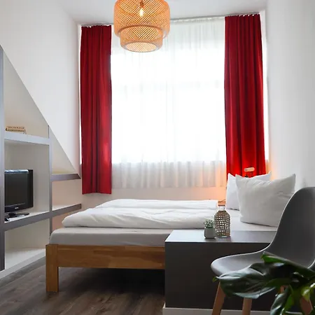 Am Zwinger Lägenhetshotell 3*