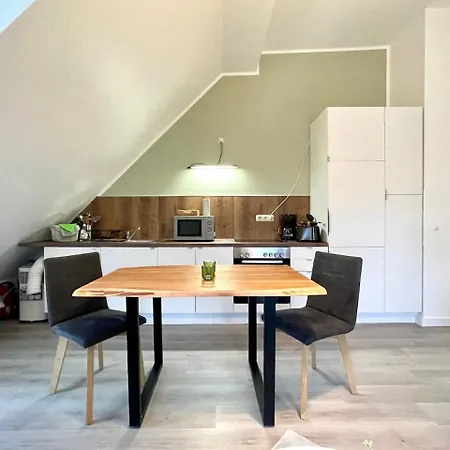 Apartment Zschachwitz - Frisch Renovierter Wohlfuehlort! Dresden