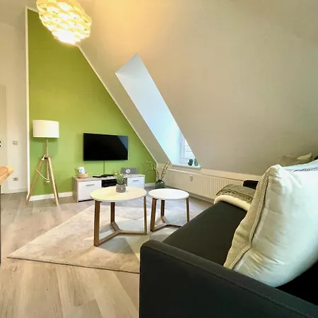 Zschachwitz - Frisch Renovierter Wohlfuehlort! Apartment Dresden