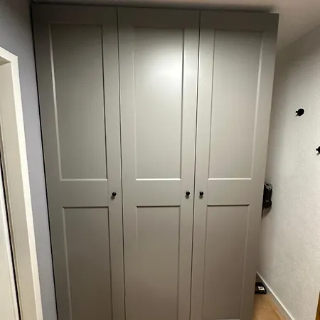 Apartment Im Zentrum Der Dresdner Neustadt Mit Aussenstellplatz