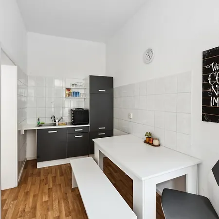 Apartment Home2stay Apartmenthaus Dresden